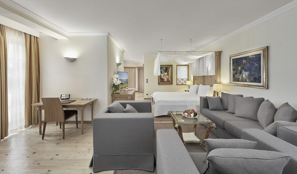 Hotel Weisses Roessl Kitzbuhel Ngoại thất bức ảnh